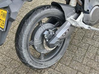 Super Soco  TS Streethunter picture 11