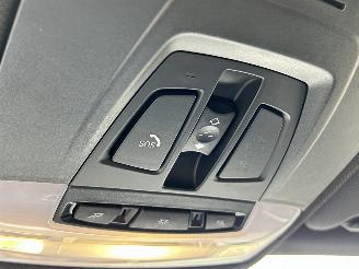 BMW 3-serie 330i Touring M-Sport Automaat picture 22