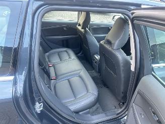 Volvo V-70 2.0 T4 Polar+ picture 12