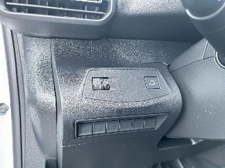 Peugeot Partner 1.5 BlueHDI 100 S&S L1 picture 18