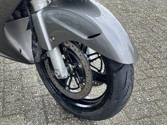 Honda  CBR 1100XX S Blackbird picture 11