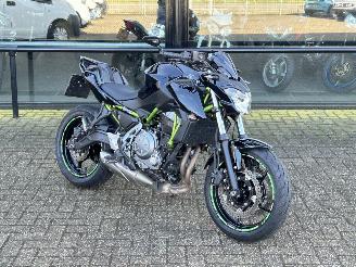dañado motos Kawasaki Z 650 ABS 35kW 2019/4