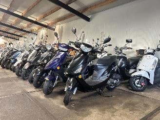 Avarii scootere Overige  Partij 58 scooters 2026/1