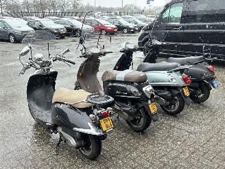 Sym  Partij 4 scooters picture 4