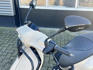 Vespa  Sprint 50 picture 13