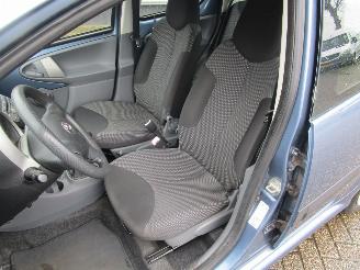 Toyota Aygo 1.0-12V Comfort 5drs picture 12