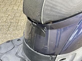 Kymco  People S picture 13