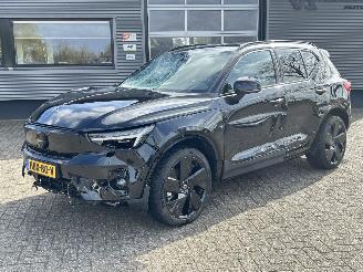 Schadeauto Volvo EX40 Single Motor Extended Range Ultra Black Ed. 82kWh 2025/1