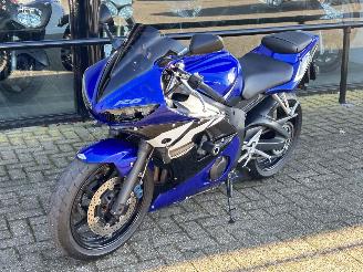 Yamaha YZF - R6  picture 7
