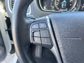 Volvo V-40 1.6 T2 Summum picture 16