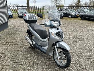Honda SH 150 I picture 7