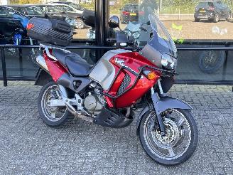 dommages motocyclettes  Honda Varadero 1000 XL 2000/6