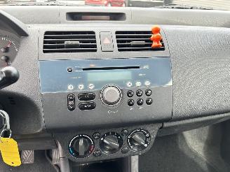 Suzuki Swift 1.3 GLS picture 20
