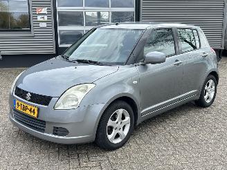 Unfallwagen Suzuki Swift 1.3 GLS 2005/11