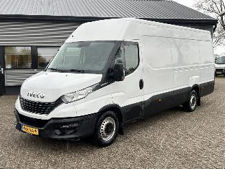 Schade bestelwagen Iveco Daily 35S16V 2.3 410 H2 2021/5