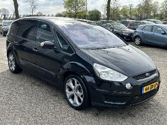 Ford S-Max 2.3-16V picture 7