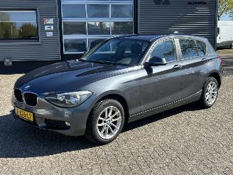 Schadeauto BMW 1-serie 114i Business 2012/8