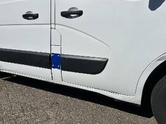 Opel Movano 2.3 CDTI L2H2 picture 30