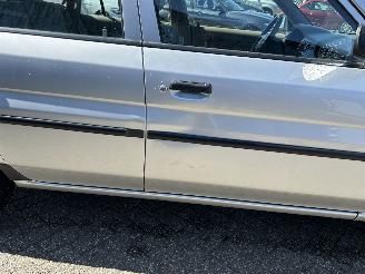 Mazda Demio 1.3 GLX picture 20