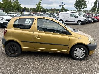 Toyota Yaris 1.0-16V VVT-i Terra picture 6