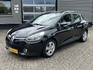 Voiture accidenté Renault Clio Estate 0.9 TCe Expression 2013/7
