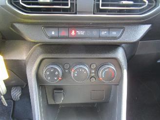 Dacia Sandero Stepway 1.0 TCE 100 BI-F Comfort picture 13