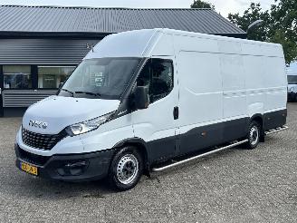 dommages fourgonnettes/vécules utilitaires Iveco Daily 35S16V 2.3 410 H2L4 2021/5