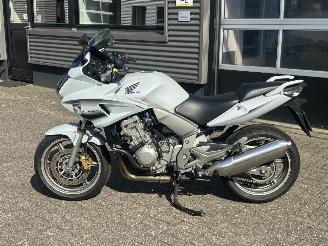 Honda CBF 1000 Tophalf picture 2