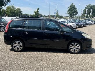 Citroën C4 PICASSO 1.8-16V Ambiance 7p. picture 6