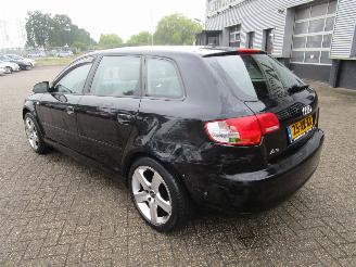 Audi A3 Sportback 1.6 FSI Attraction picture 2