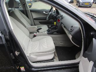Audi A3 Sportback 1.6 FSI Attraction picture 3