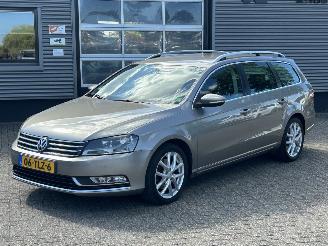 Avarii autoturisme Volkswagen Passat Variant 1.4 TSI Comfort Line Automaat 2012/5