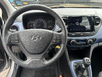 Hyundai I-10 1.0i i-Motion Comfort picture 15