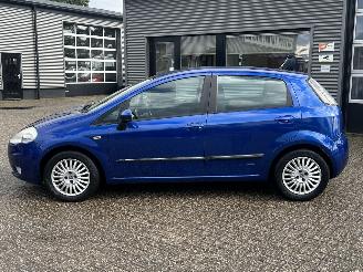 Fiat Grande Punto 1.4-16V Dynamic 5drs picture 2