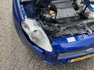 Fiat Grande Punto 1.4-16V Dynamic 5drs picture 30