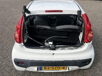 Peugeot 107 1.0-12V XR 5drs picture 22