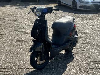 Piaggio  Zip 50 4T picture 3