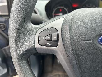 Ford Fiesta 1.25 Limited picture 16