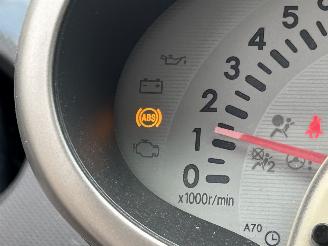 Subaru Justy 1.0 Comfort picture 17