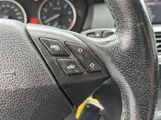 BMW 5-serie 520i Touring Automaat picture 20