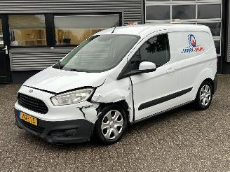  Ford Transit Courier 1.5 TDCI Ambiente Start&Stop 2015/3