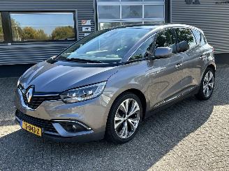 Coche accidentado Renault Scenic 1.3 TCe Bose 2018/5