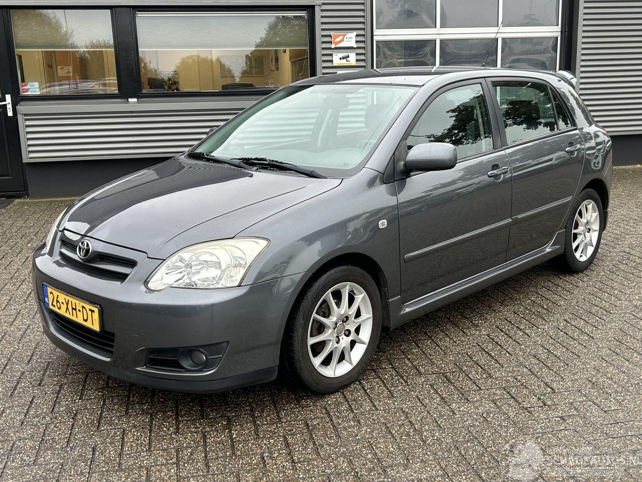 Toyota Corolla 1.6 VVT-i Sport Anniversary