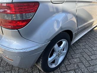 Mercedes B-klasse B170 Automaat picture 24