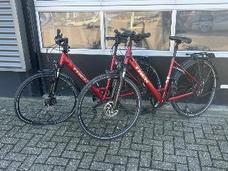 danneggiata biciclette Trek  2x Verve 2 EQ Lowstep 2023/1