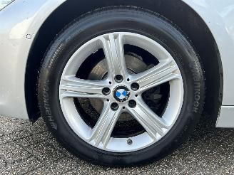 BMW 3-serie 318D Touring High Executive Automaat picture 27