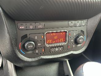 Alfa Romeo MiTo 0.9 Twinair Esclusivo picture 25