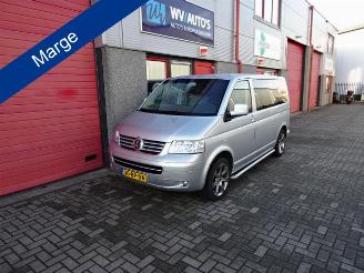 skadebil bedrijf Volkswagen Transporter 2.5 TDI 300 Budgetline DC LET O P MOTOR LOOPT NIET 100% 2004/6