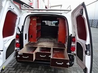 Peugeot Partner 122 1.6 e-HDI L2 XR airco inrichting imperiaal picture 2