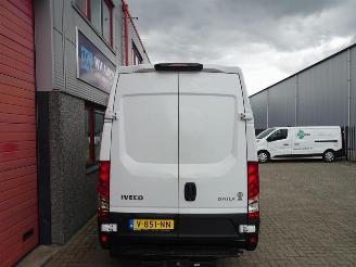 Iveco Daily 35S15V 2.3 352 H2 L 32zits airco 3500kg ahk picture 15